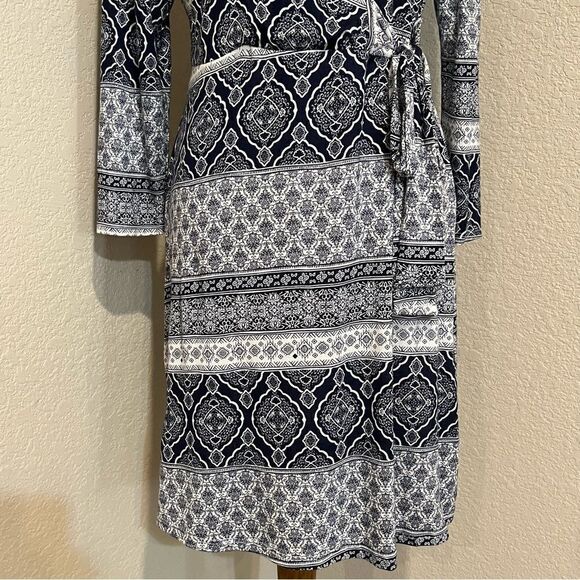 Navy Blue & White Boho Print Wrap Style Long Sleeve Dress Size L Made in USA - Picture 9 of 12